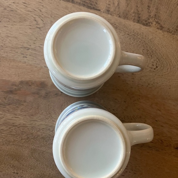 Set Of Two Vintage Otagiri Embossed Rocking Horse Mugs W Grey Rim - Picture 8 of 9